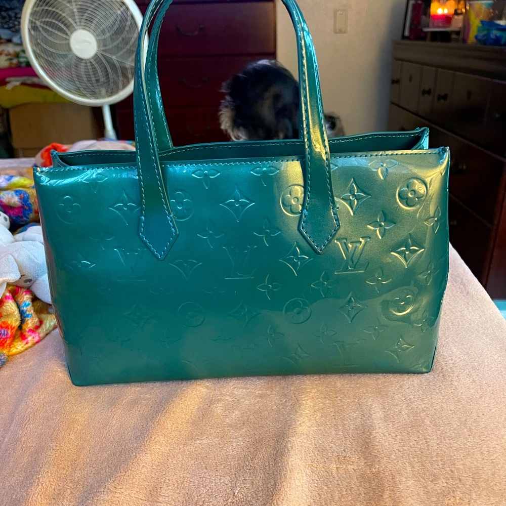 Louis Vuitton Green Vernis Wilshire PM Bag* Authentic - Picture 3 of 14